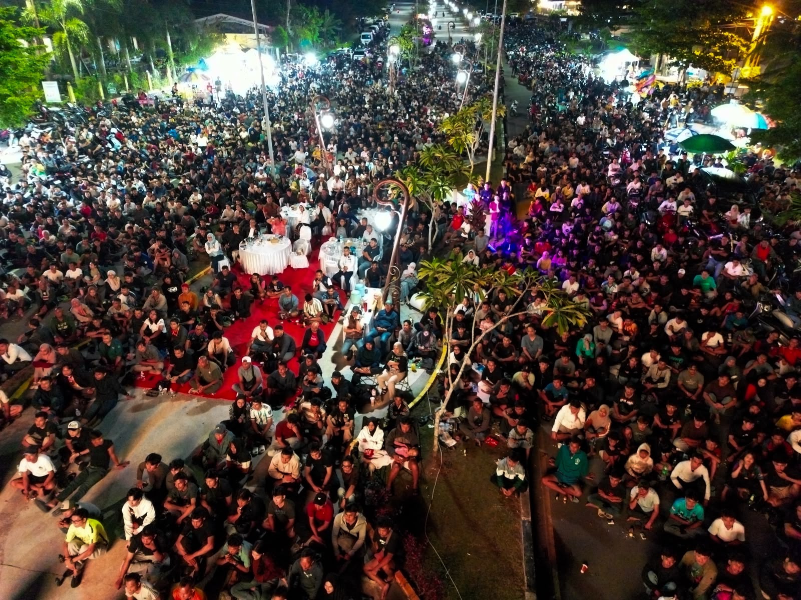 Antusiasme Warga Meriahkan Nobar Final Piala Dunia 2026 Bersama Gubernur Ansar Ahmad