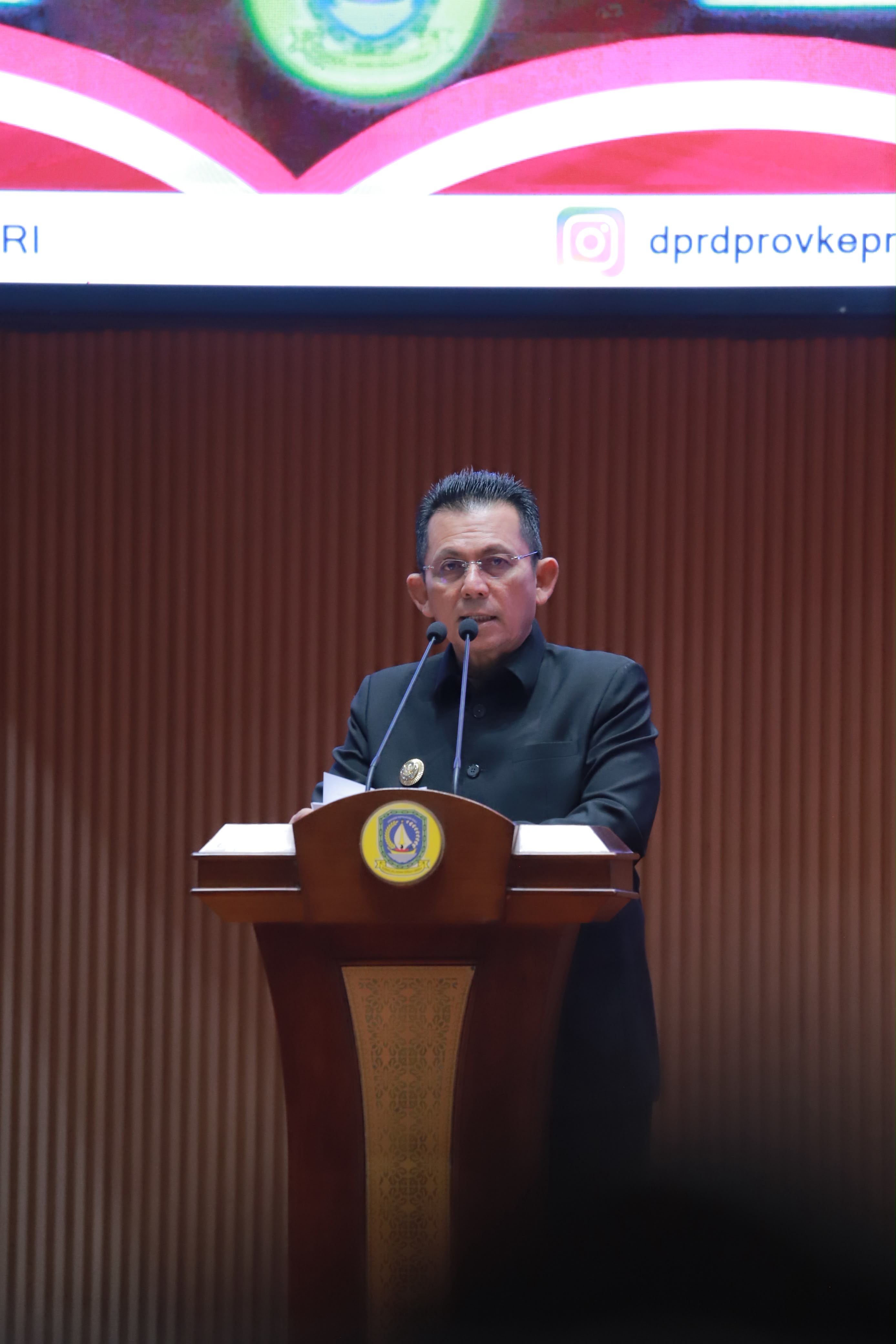 Gubernur Ansar Sampaikan KUA-PPAS APBD Kepri 2027, Fokus Perkuat Pertumbuhan Ekonomi dan Kesejahteraan Masyarakat
