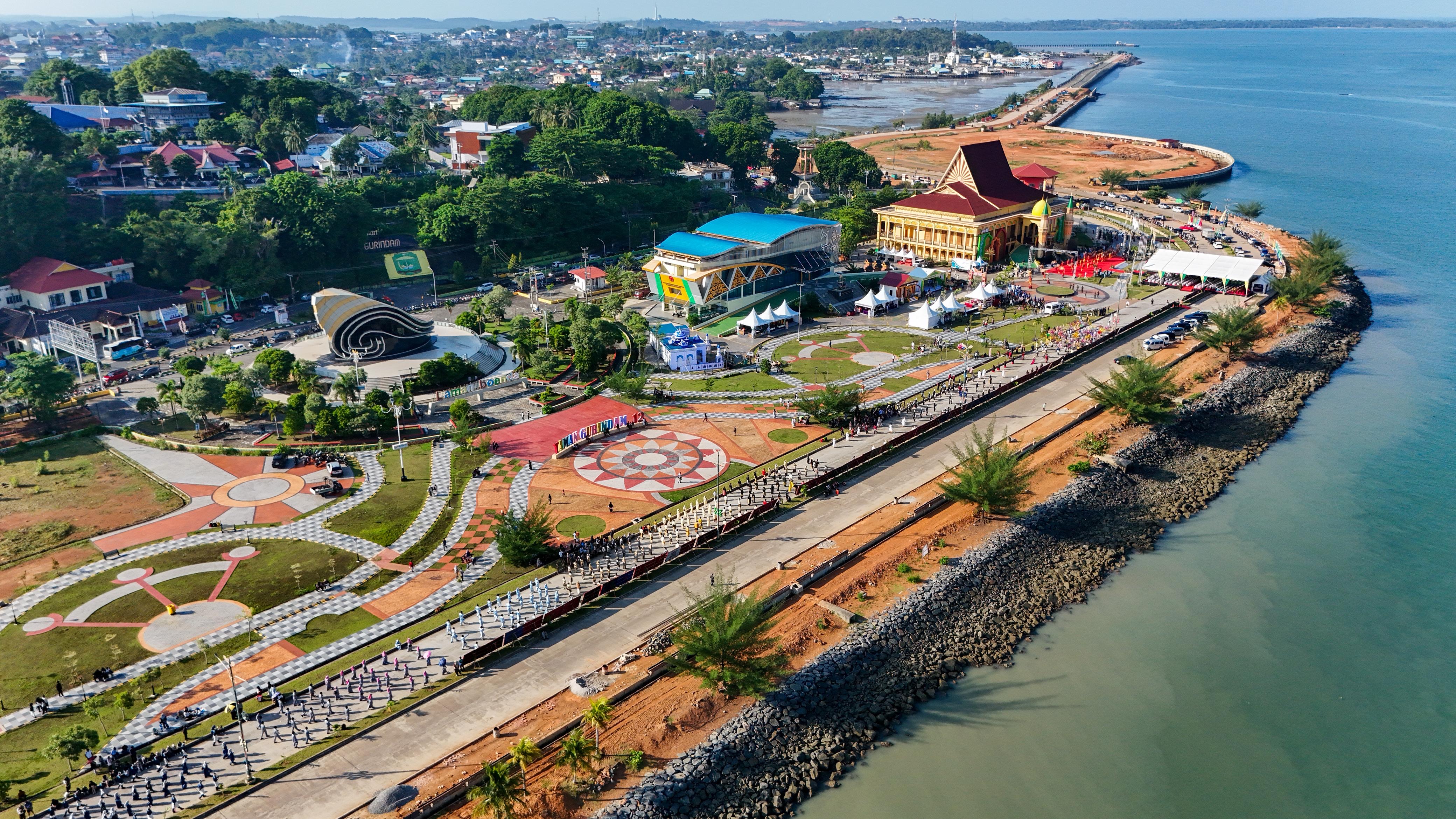 Kemeriahan Pawai Ta'aruf Tandai Dimulainya MTQ XII Tingkat Provinsi Kepri