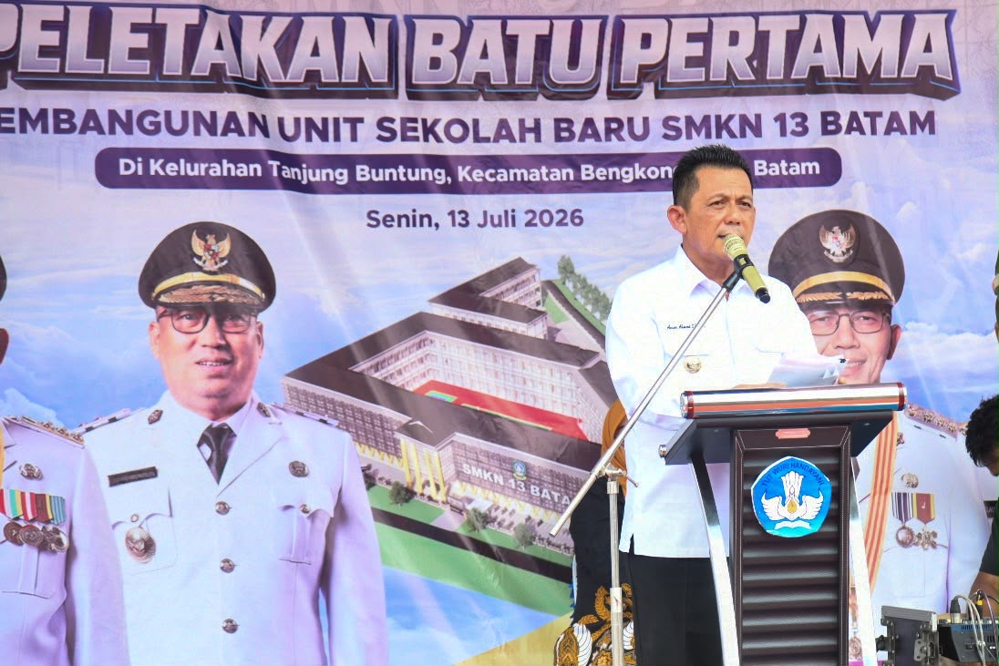 Pemprov Kepri Bangun 2 SMK Baru di Kota Batam, Gubernur Ansar Lakukan Peletakan Batu Pertama