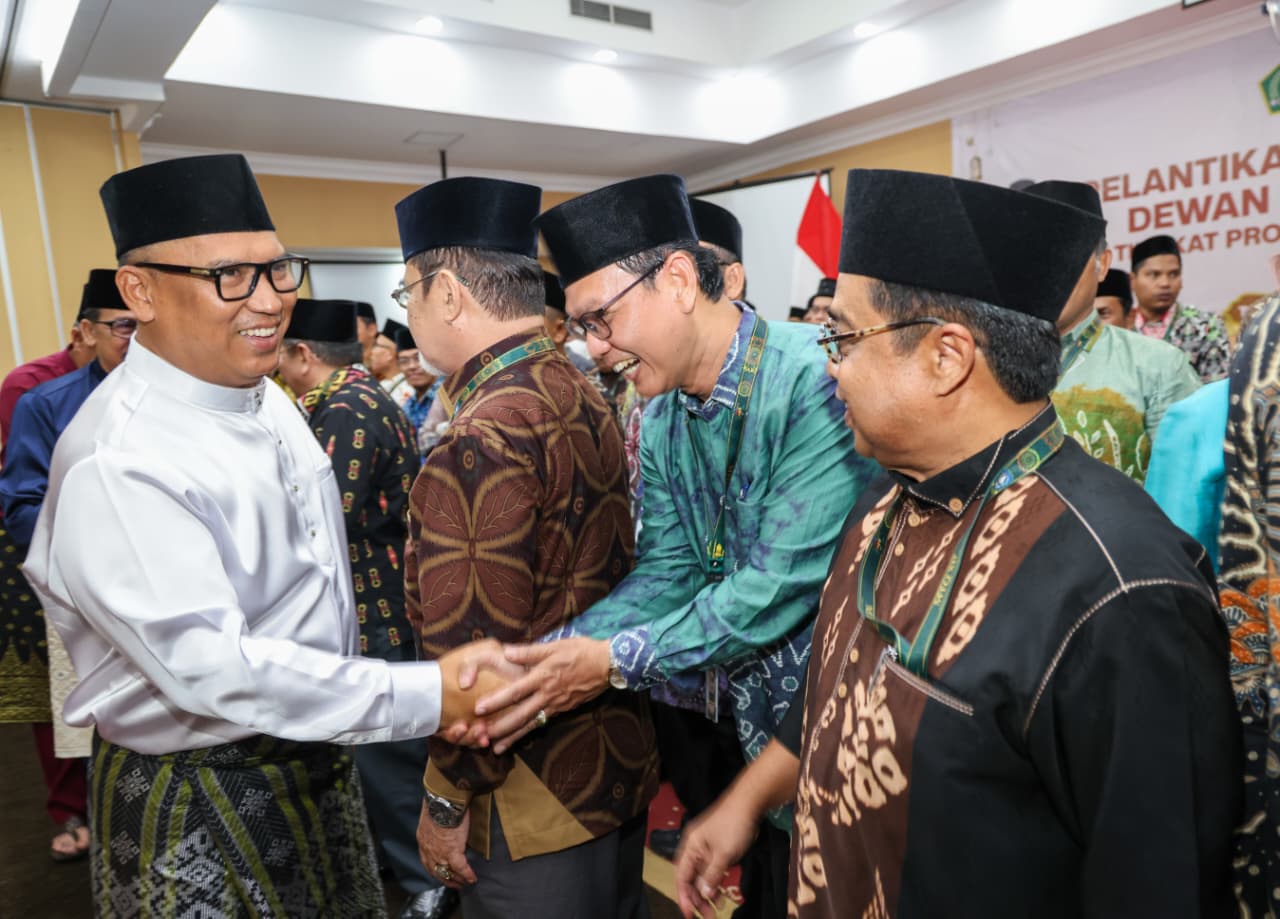 Wagub Nyanyang Lantik Dewan Hakim MTQ XII Kepri, Tekankan Objektivitas, Keadilan, dan Profesionalisme
