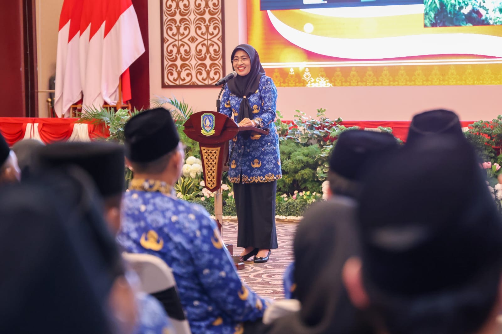 Sekdaprov Misni Lantik 79 PNS dan 105 Pejabat Fungsional, Tegaskan ASN BerAKHLAK Jadi Kunci Kemajuan Kepri