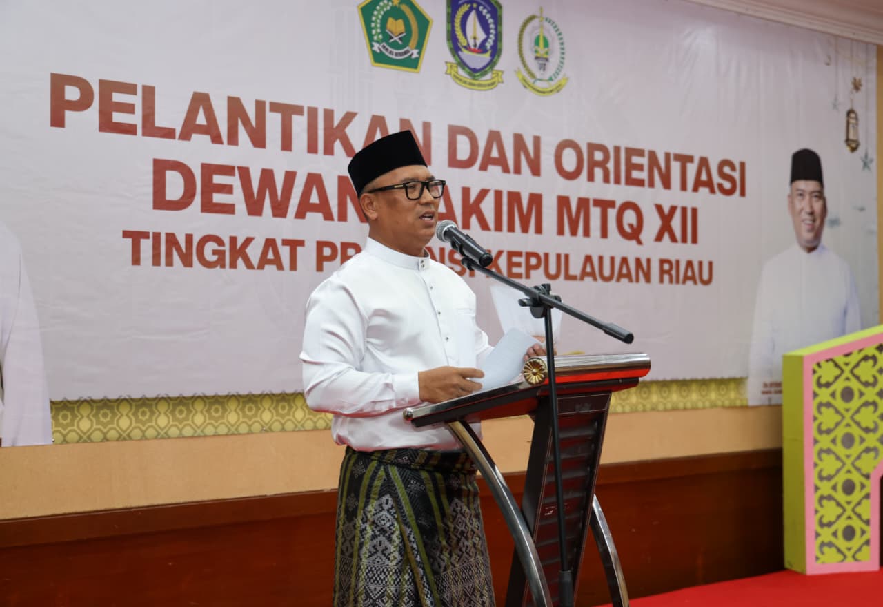 Wagub Nyanyang Lantik Dewan Hakim MTQ XII Kepri, Tekankan Objektivitas, Keadilan, dan Profesionalisme