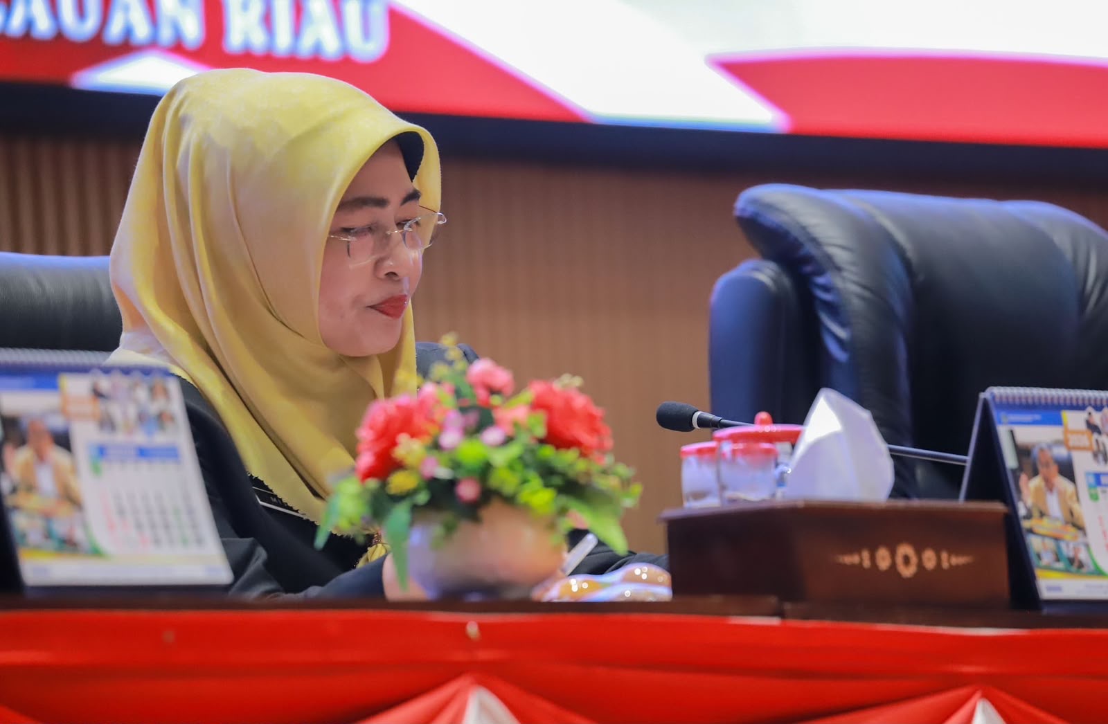 Sekdaprov Kepri Sampaikan Jawaban Pemerintah terhadap Pandangan Fraksi DPRD atas Ranperda BMD