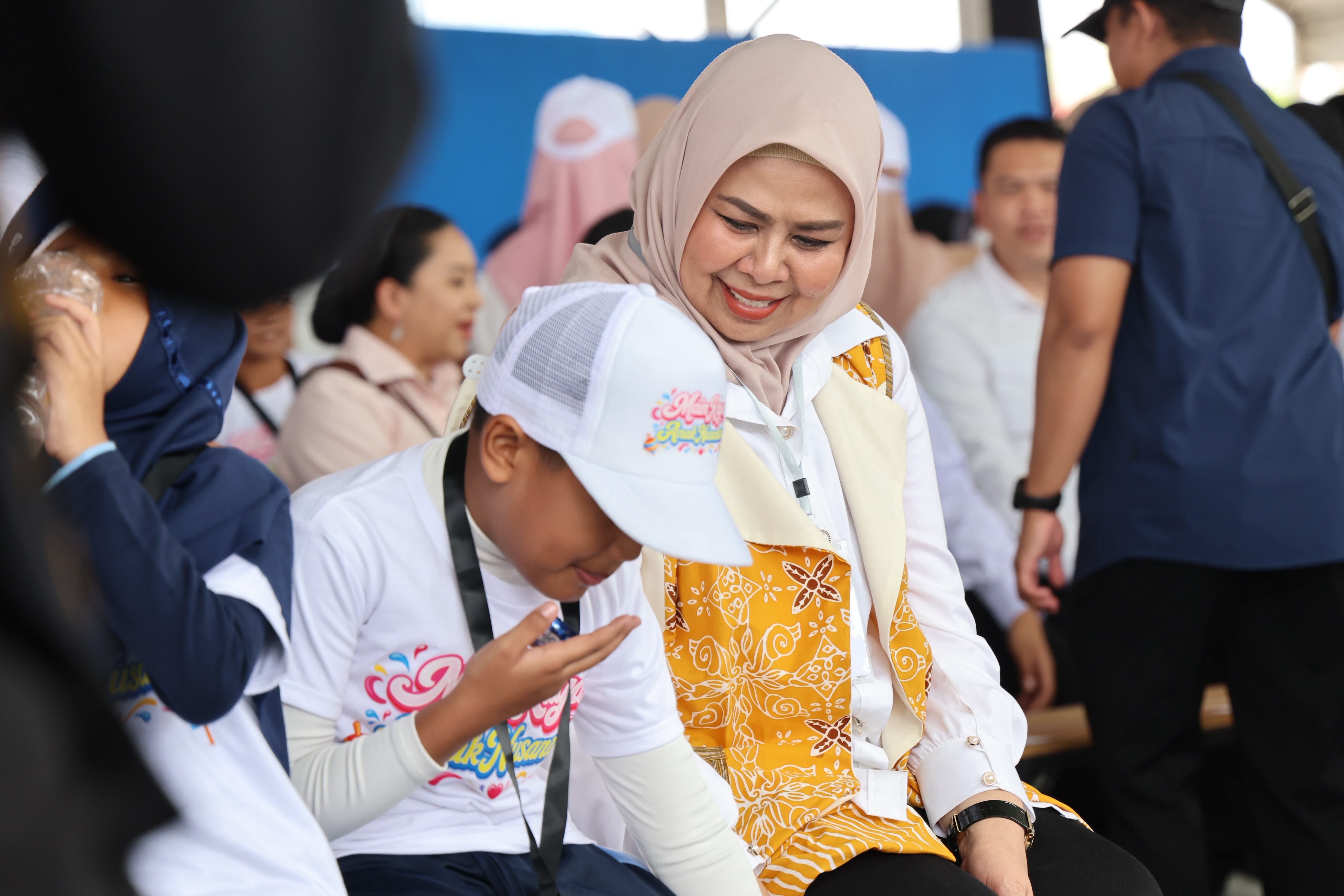 Selvi Gibran Bersama Seruni Kabinet Merah Putih Hadiri Puncak Hari Anak Nasional 2026 di Kepri