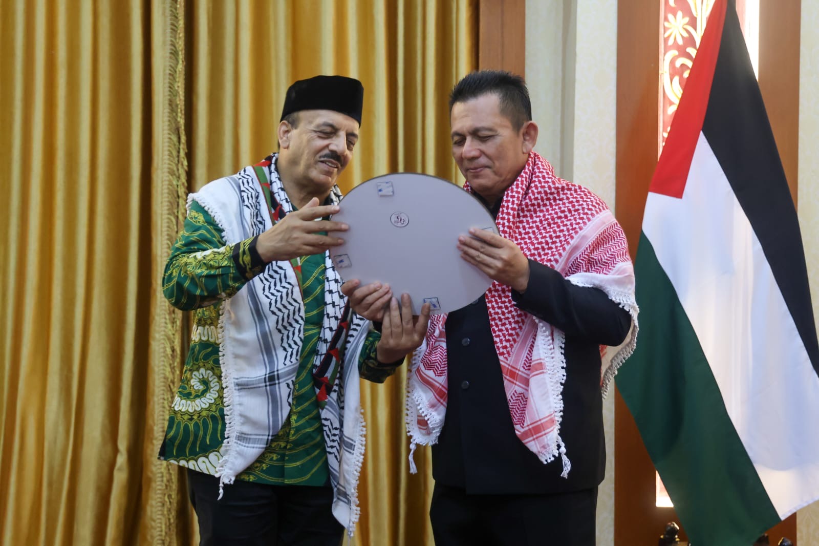 Gubernur Ansar Terima Kunjungan Dubes Palestina, Tegaskan Dukungan Kepri untuk Palestina