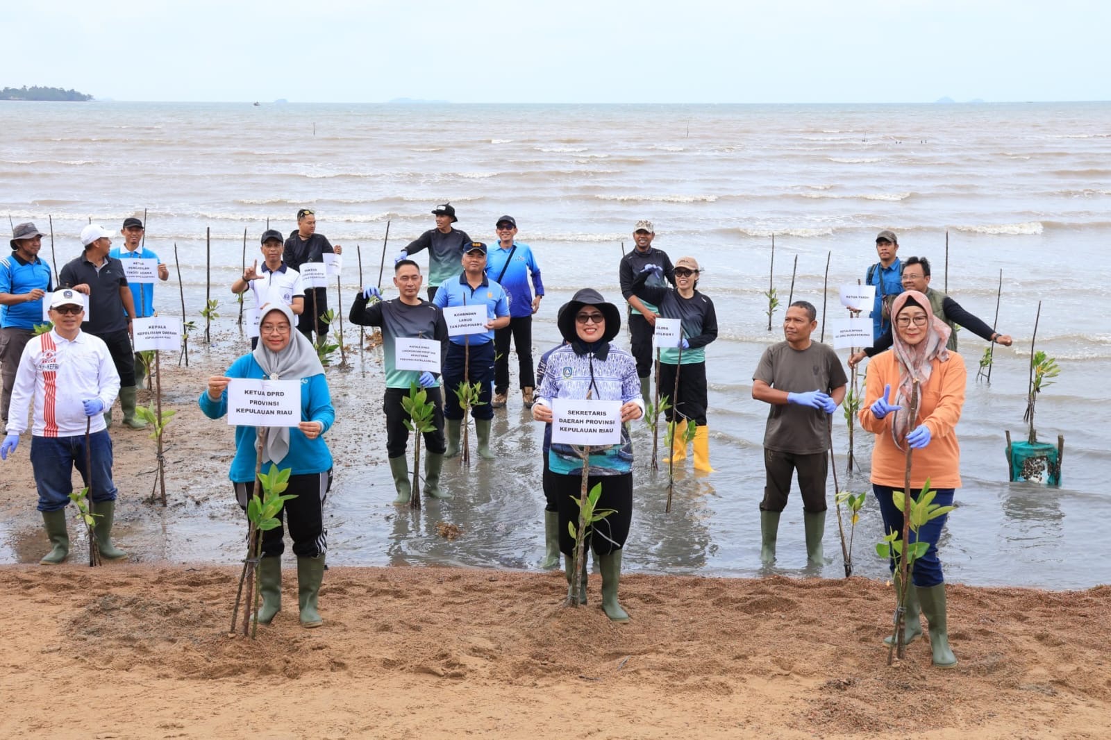 Seribu Bibit di Peringatan Hari Mangrove Sedunia 2026 Provinsi Kepulauan Riau