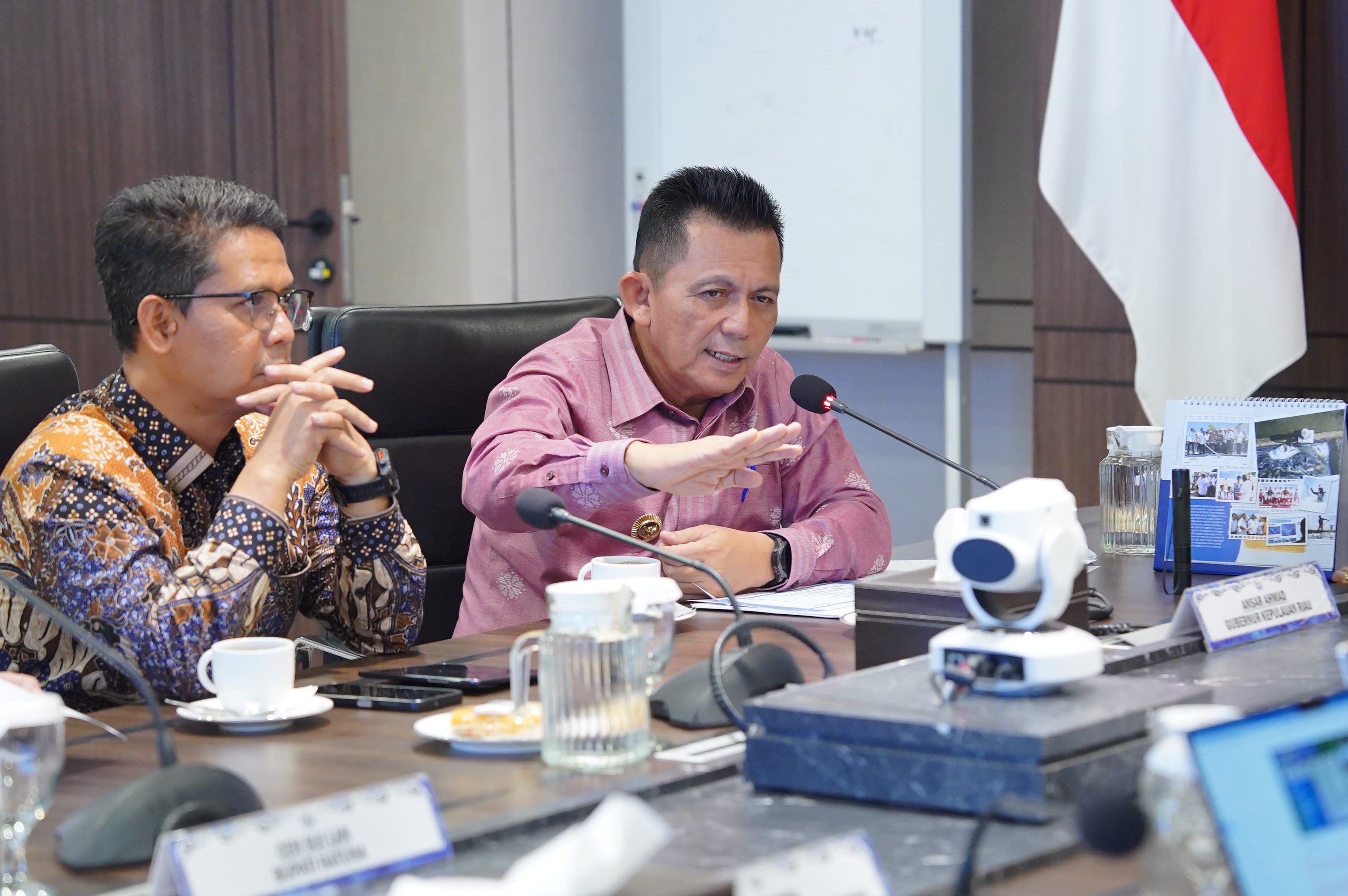 Gubernur Ansar Perjuangkan Penguatan Sektor Kelautan dan Perikanan Kepri, Temui Menteri KKP