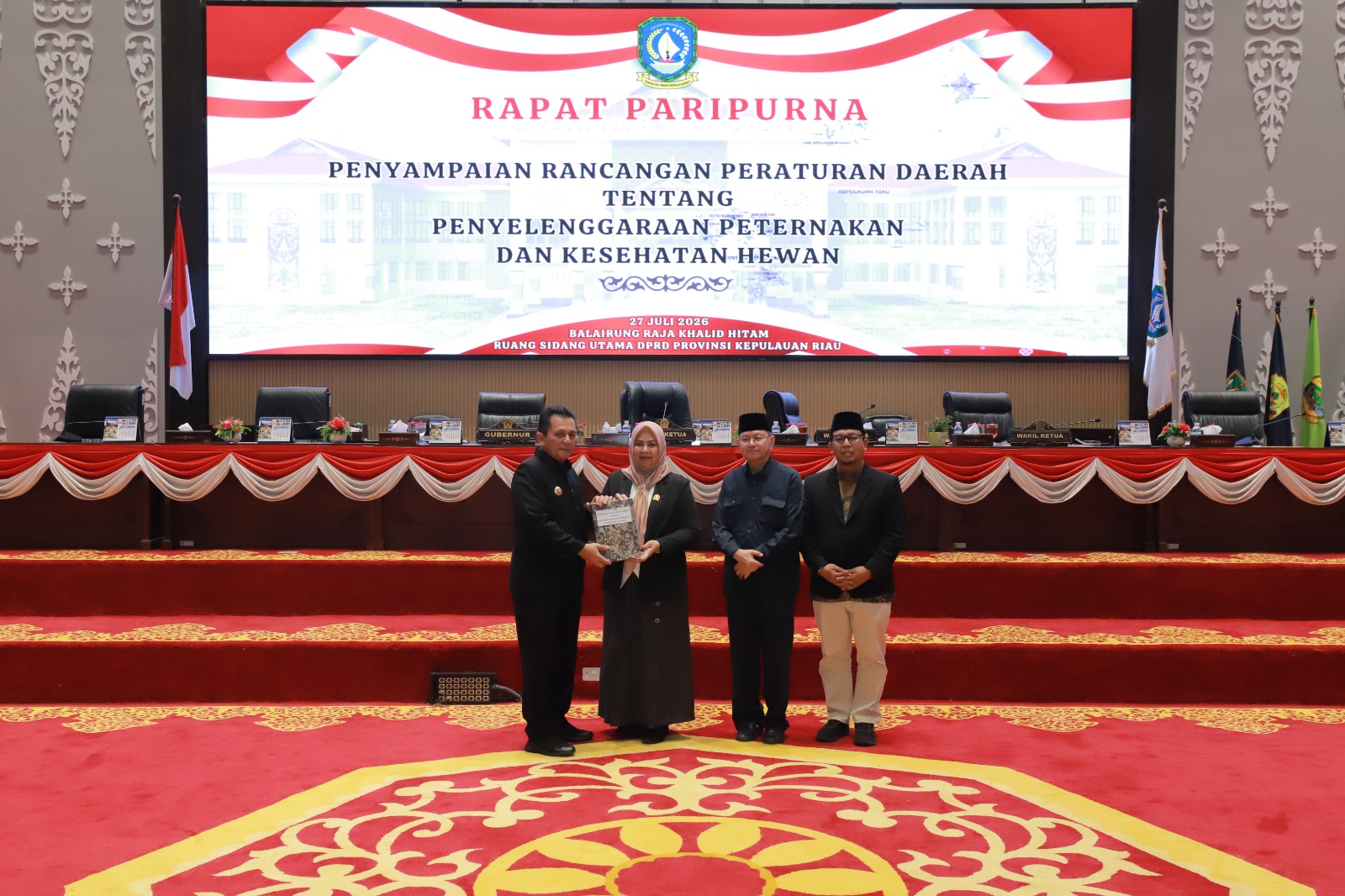 DKP2KH Kepri Hadiri Rapat Paripurna Penyampaian Ranperda Penyelenggaraan Peternakan dan Kesehatan Hewan di DPRD Kepri