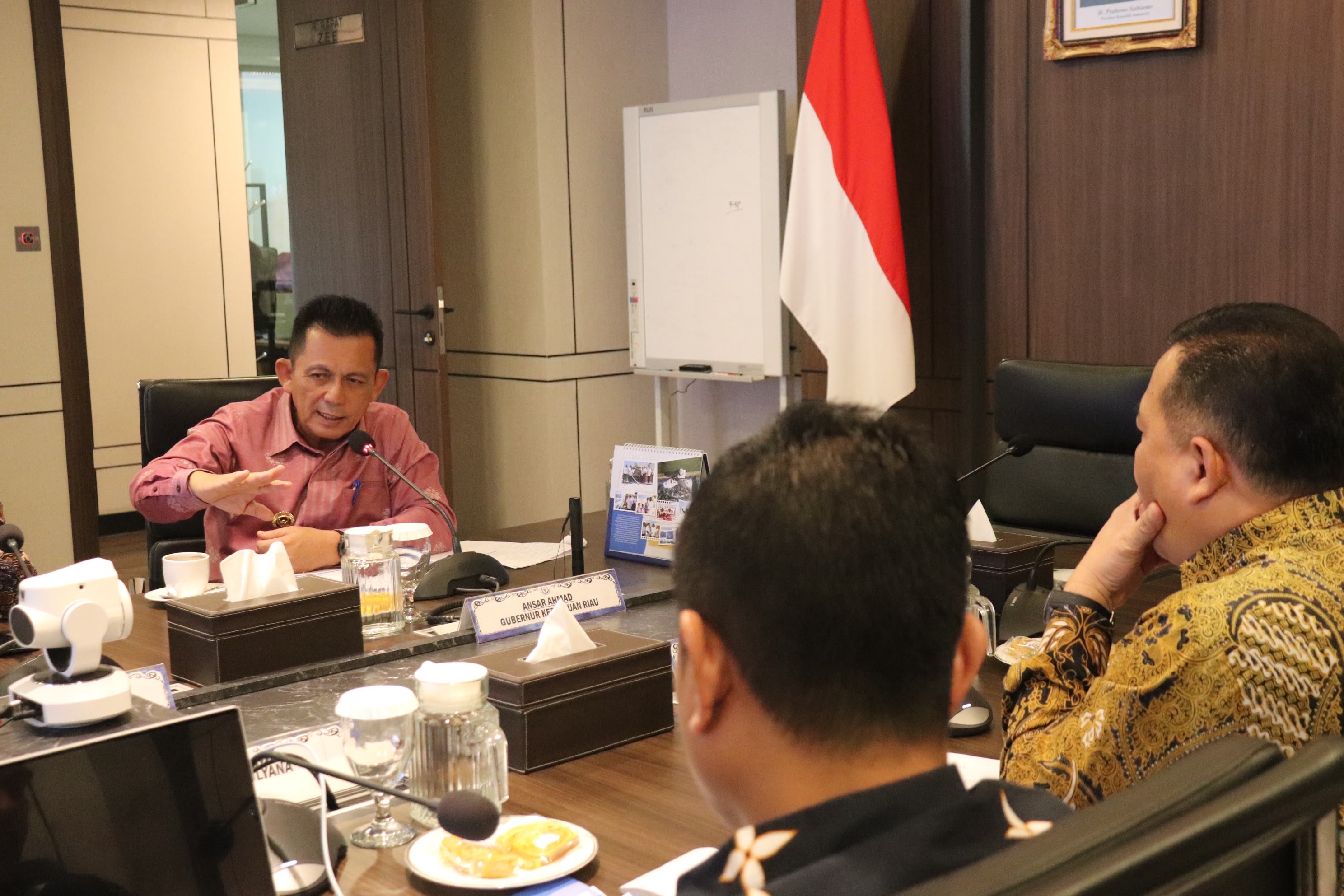 Gubernur Ansar Perjuangkan Penguatan Sektor Kelautan dan Perikanan Kepri, Temui Menteri KKP