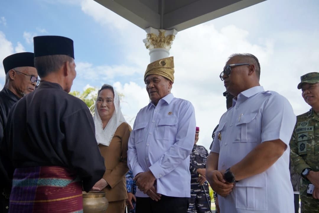 Wagub Nyanyang Sambut Kunjungan Kerja Menko Polkam di Natuna