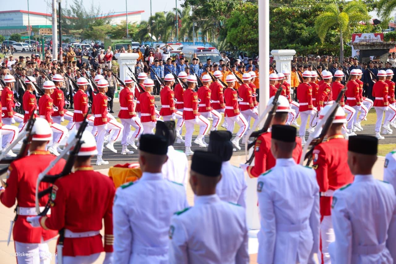 Pimpin Upacara HUT ke-81 RI di Kepri, Gubenur Ansar Tekankan Peran Kepri sebagai Perisai Kedaulatan Maritim Indonesia