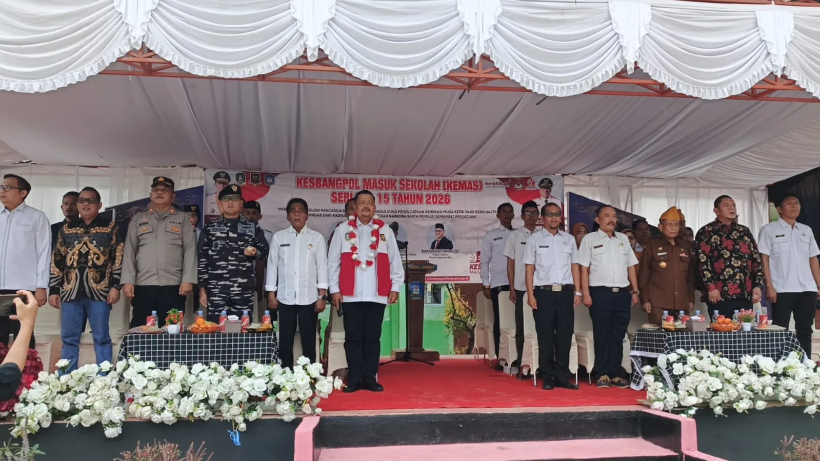 Kesbangpol Kepri Resmi Buka KEMAS Seri ke-15 di SMAN 1 Singkep, Perkuat Ideologi Pancasila dan Nilai Kebangsaan Generasi Muda