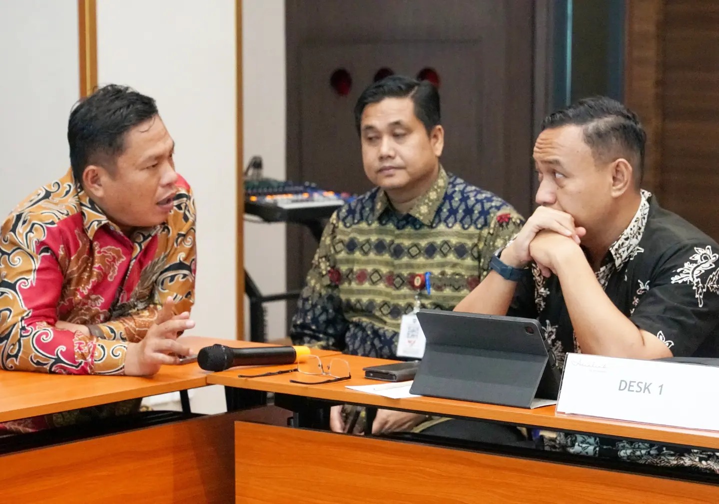 Desk Bersama Bakesbangpol Kabupaten Kep. Anambas, Pembahasan Harmonisasi Program Kegiatan Provinsi Dan Kabupaten/Kota Se-Provinsi Kepulauan Riau