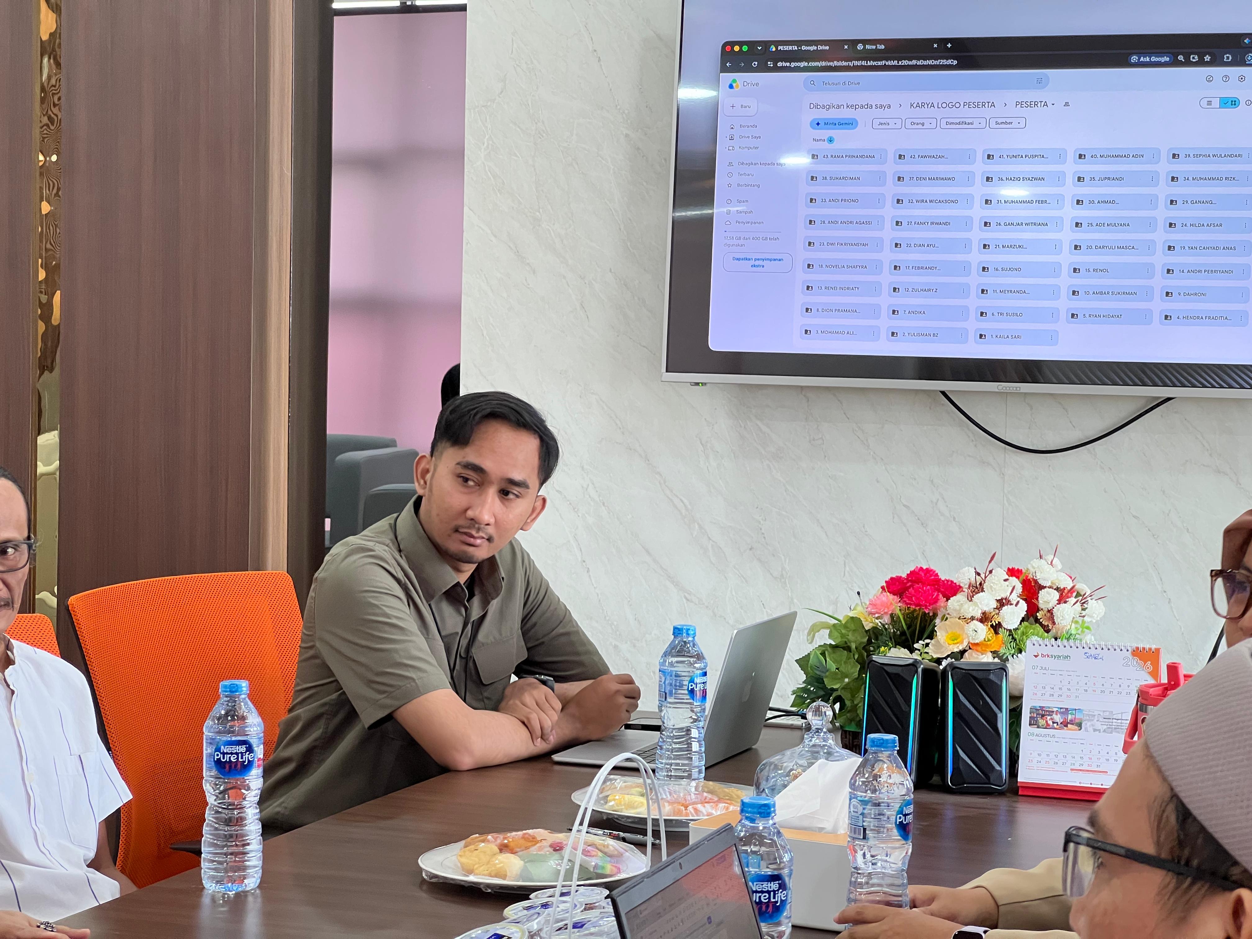 43 Karya Logo Adu Kreativitas, Tim Juri Pilih 5 Besar Sayembara Logo HUT ke-24 Kepri
