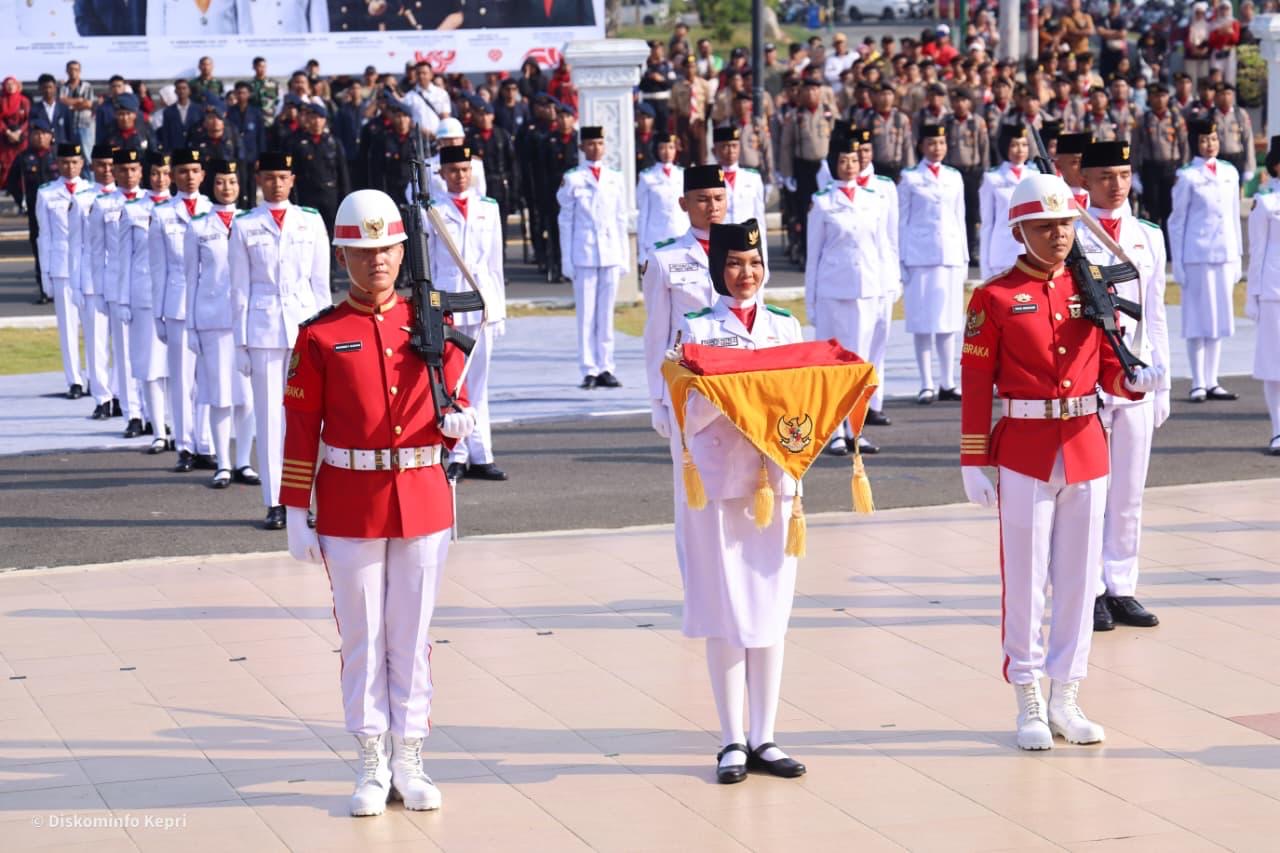 Pimpin Upacara HUT ke-81 RI di Kepri, Gubenur Ansar Tekankan Peran Kepri sebagai Perisai Kedaulatan Maritim Indonesia