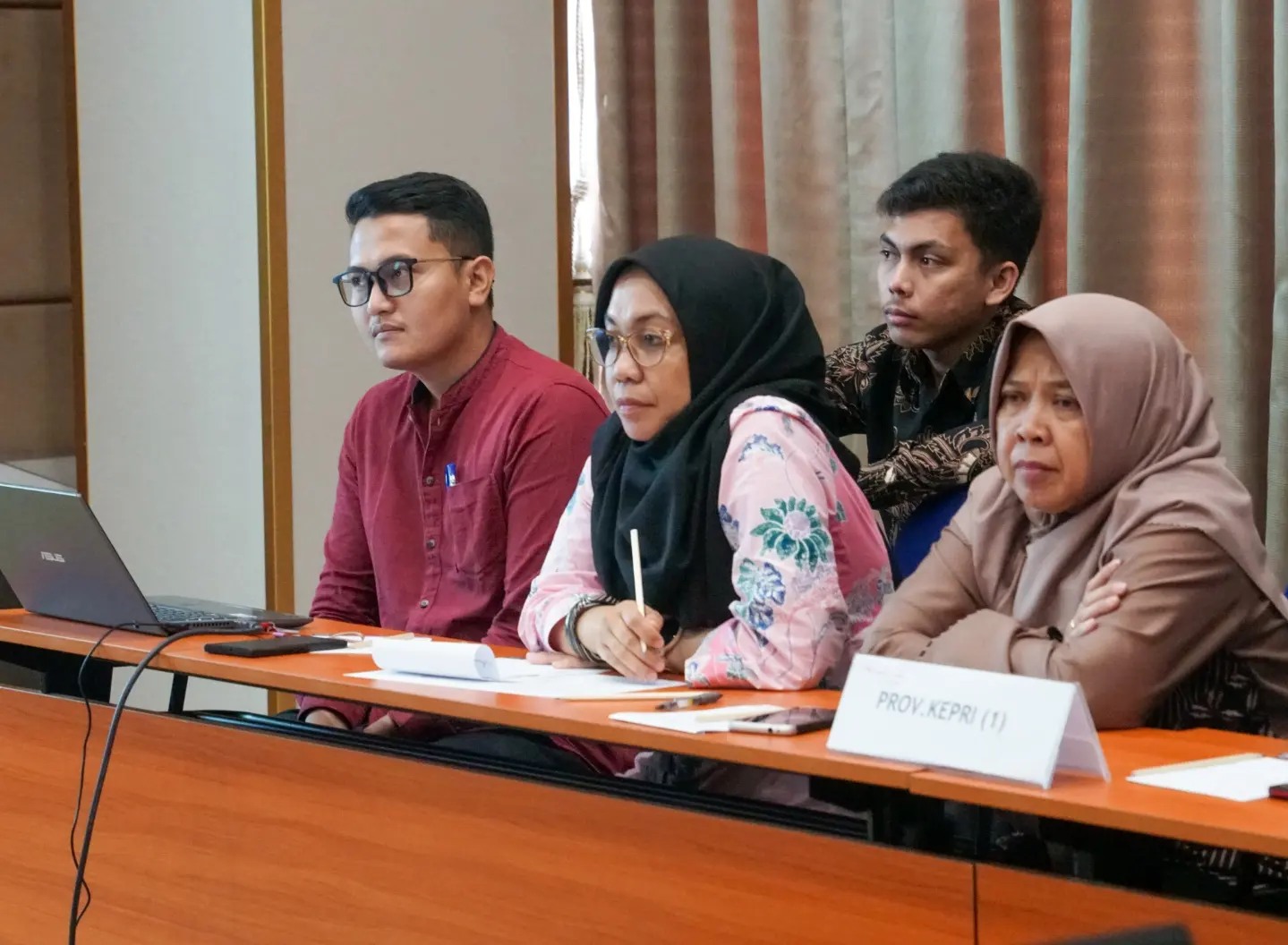 Desk Bersama Bakesbangpol Kabupaten Bintan, Pembahasan Harmonisasi Program Kegiatan Provinsi Dan Kabupaten/Kota Se-Provinsi Kepulauan Riau