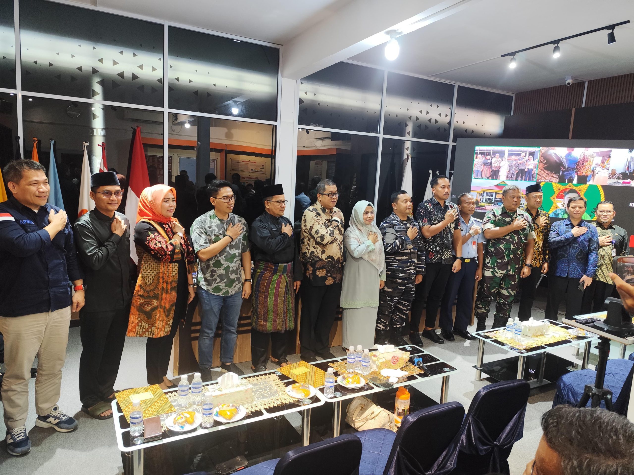 Badan Kesbangpol Kepri Hadiri Rapat Pleno Pemutakhiran Daftar Pemilih Berkelanjutan Semester II Tahun 2025