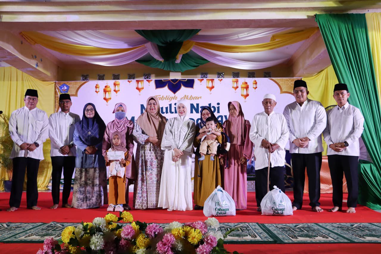 Dewi Ansar Ajak Masyarakat Teladani Akhlak Rasulullah pada Peringatan Maulid Nabi di Bintan
