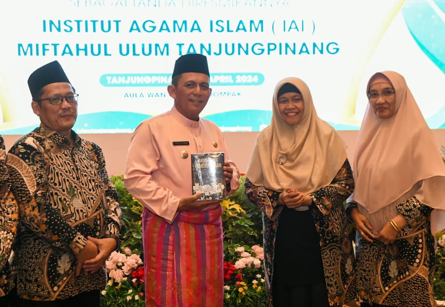Bakesbangpol Kepri Hadiri Peresmian Institut Agama Islam Miftahul Ulum (IAI-MU) Tanjungpinang Oleh Gubernur Kepulauan Riau