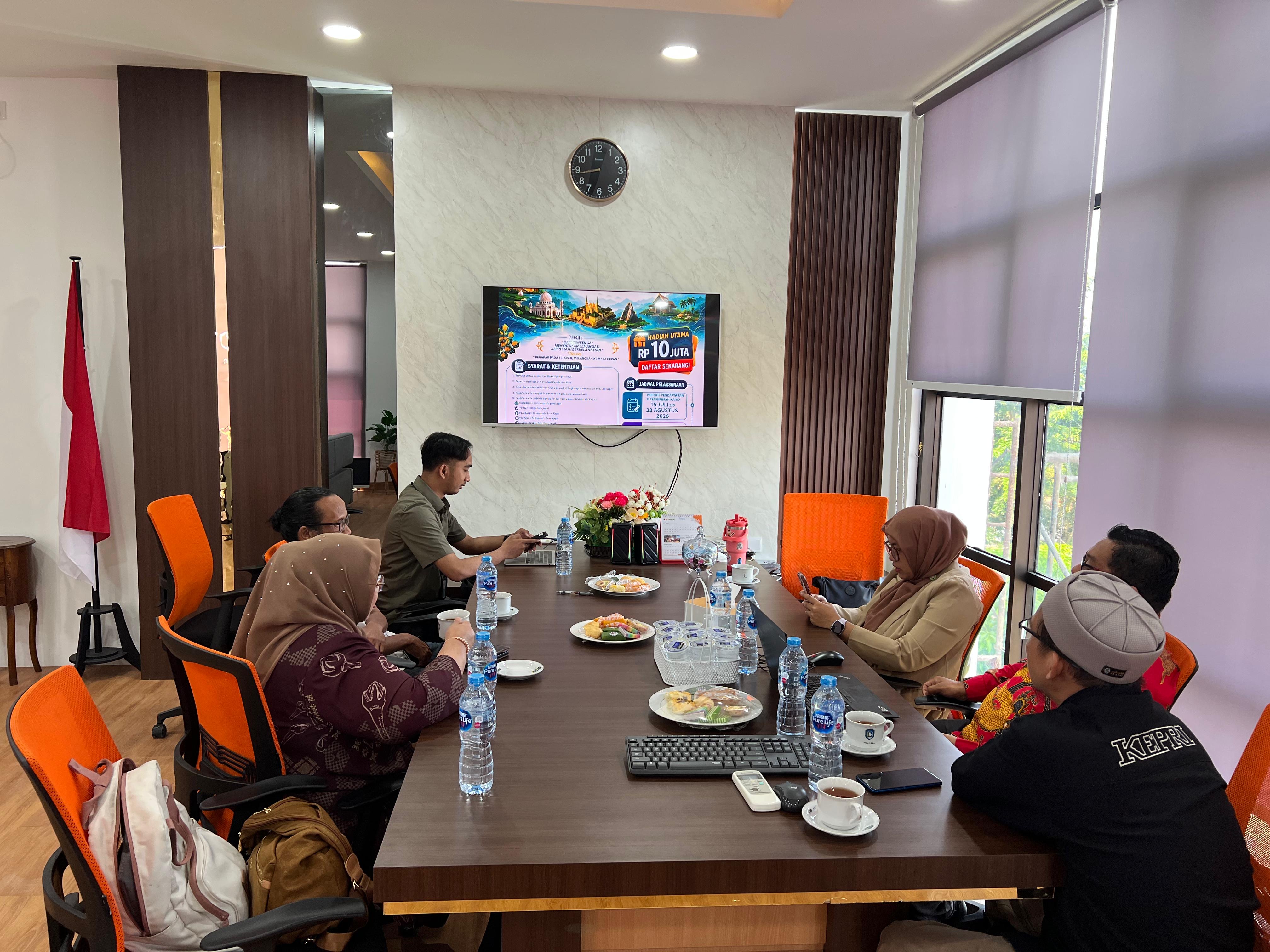 43 Karya Logo Adu Kreativitas, Tim Juri Pilih 5 Besar Sayembara Logo HUT ke-24 Kepri