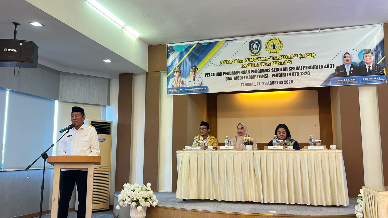 Kadisdik Kepri Buka Pelatihan Pengawas Sekolah