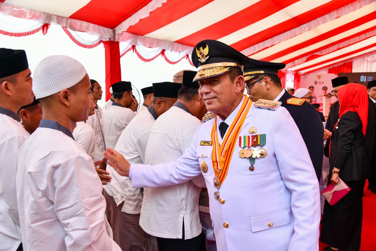 Gubernur Ansar Serahkan Remisi HUT ke-81 RI, 36 Warga Binaan Langsung Bebas