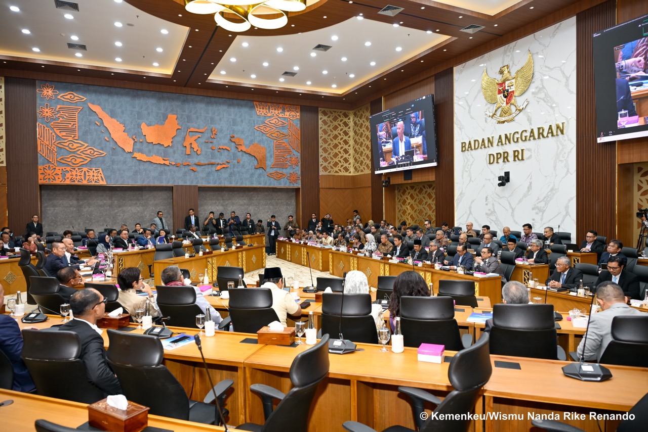 20260609_MK-PYS_Rapat-Kerja-Banggar-DPR-RI-terkait-Penyampaian-KEM-PPKF-2027-dan-Pembentukan-Panja__202606090020007-Large.jpeg