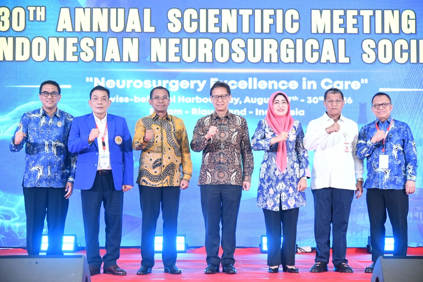 Dampingi Menteri Kesehatan RI, Sekdaprov Kepri Hadiri Pertemuan Ilmiah Tahunan ke- 30 Ahli Bedah Saraf Indonesia