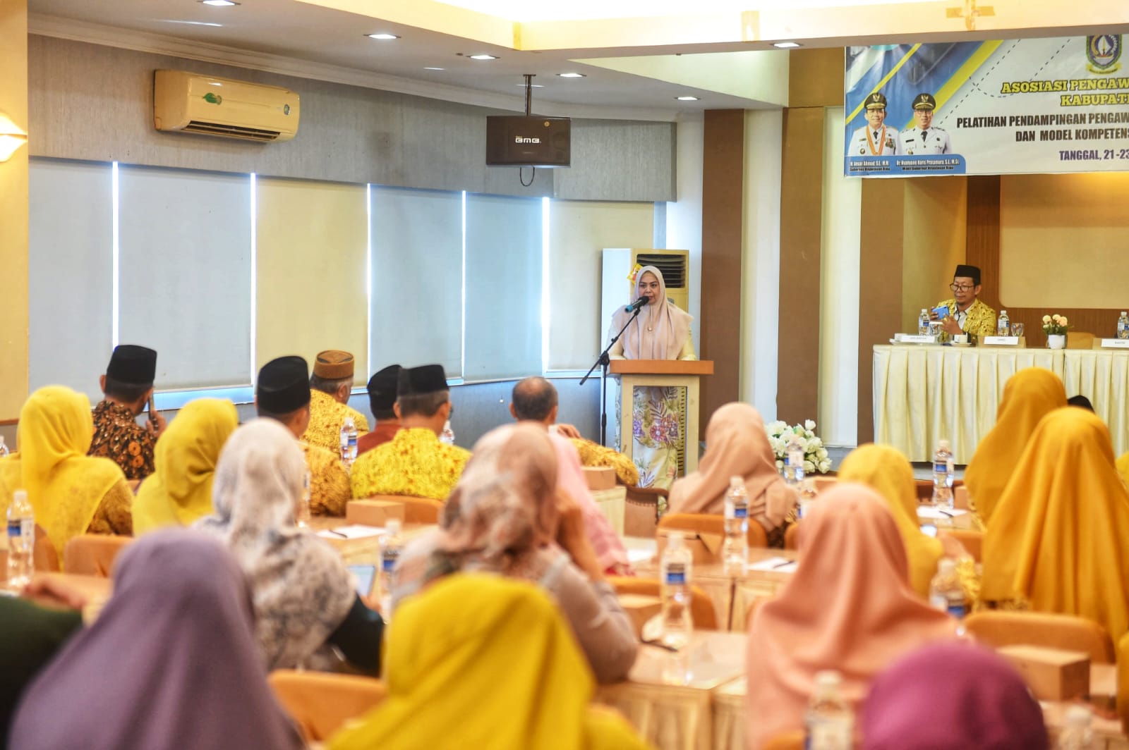 Buka Pelatihan APSI Bintan, Dewi Ansar: "Pengawas Sekolah Kunci Peningkatan Kualitas Pendidikan"
