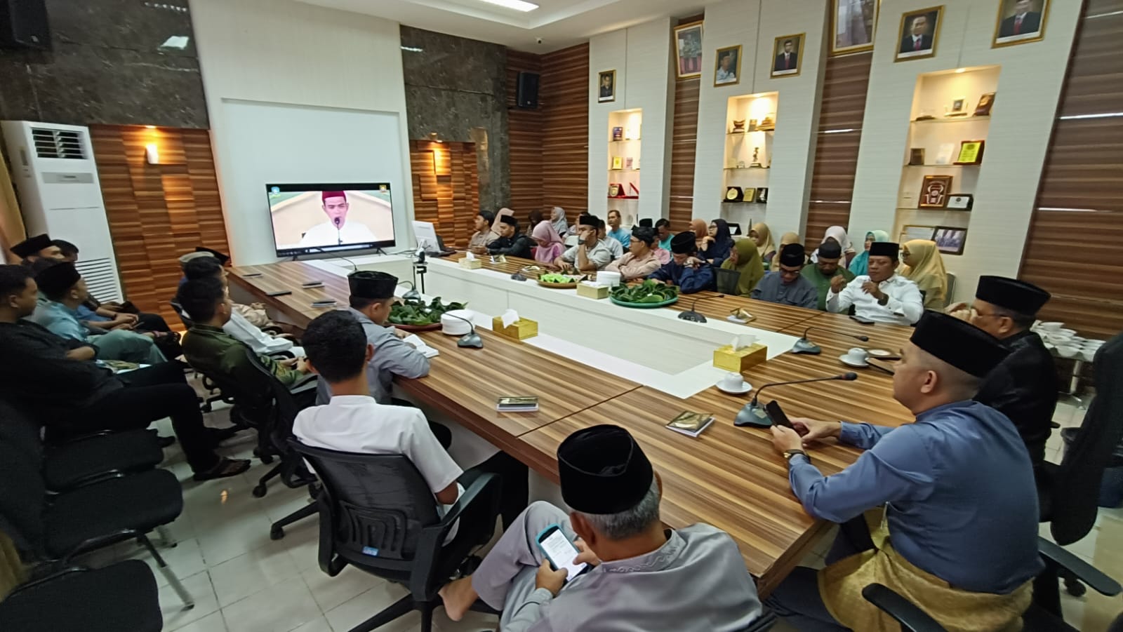 Badan Kesbangpol Provinsi Kepri Menggelar Halal Bihalal 1446H/ 2025M