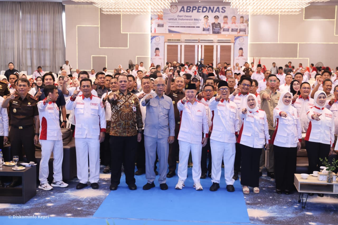 ABPEDNAS dan Srikandi Jaga Desa Dikukuhkan di Kepri, Gubernur Ansar Tekankan Peran Strategis Desa