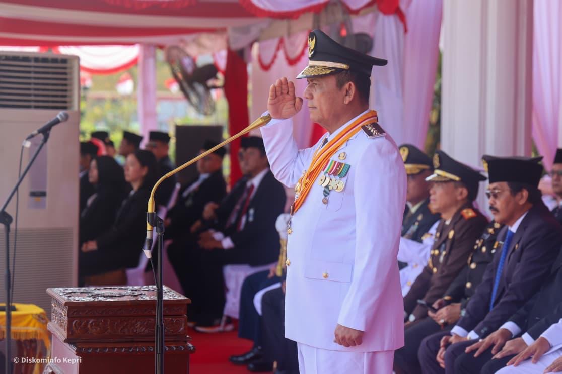 Pimpin Upacara HUT ke-81 RI di Kepri, Gubenur Ansar Tekankan Peran Kepri sebagai Perisai Kedaulatan Maritim Indonesia
