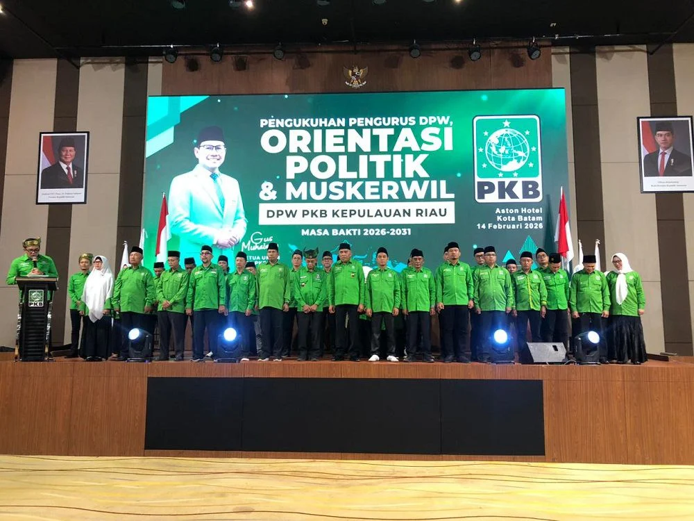 Kepala Badan Kesbangpol Kepri, Muhamad Iksan Wakili Gubernur Pada Pengukuhan DPW PKB Kepulauan Riau