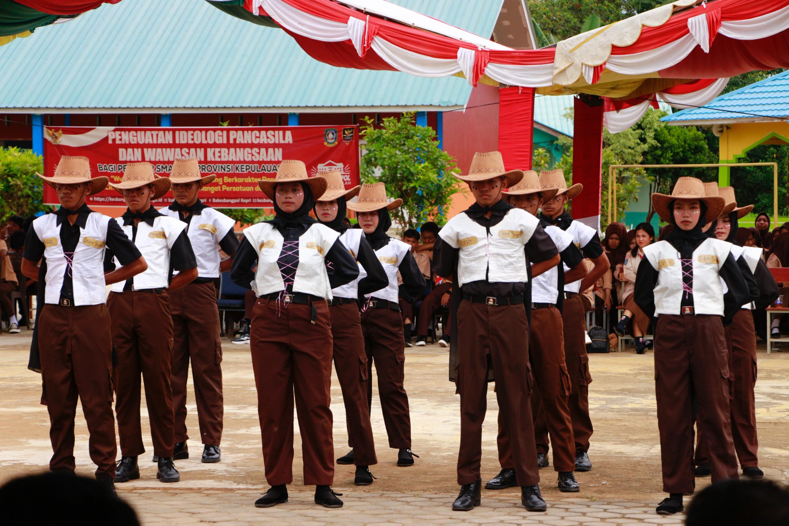 Pelajar SMKN 1 Gunung Kijang Antusias Sambut KEMAS Seri Ke-9