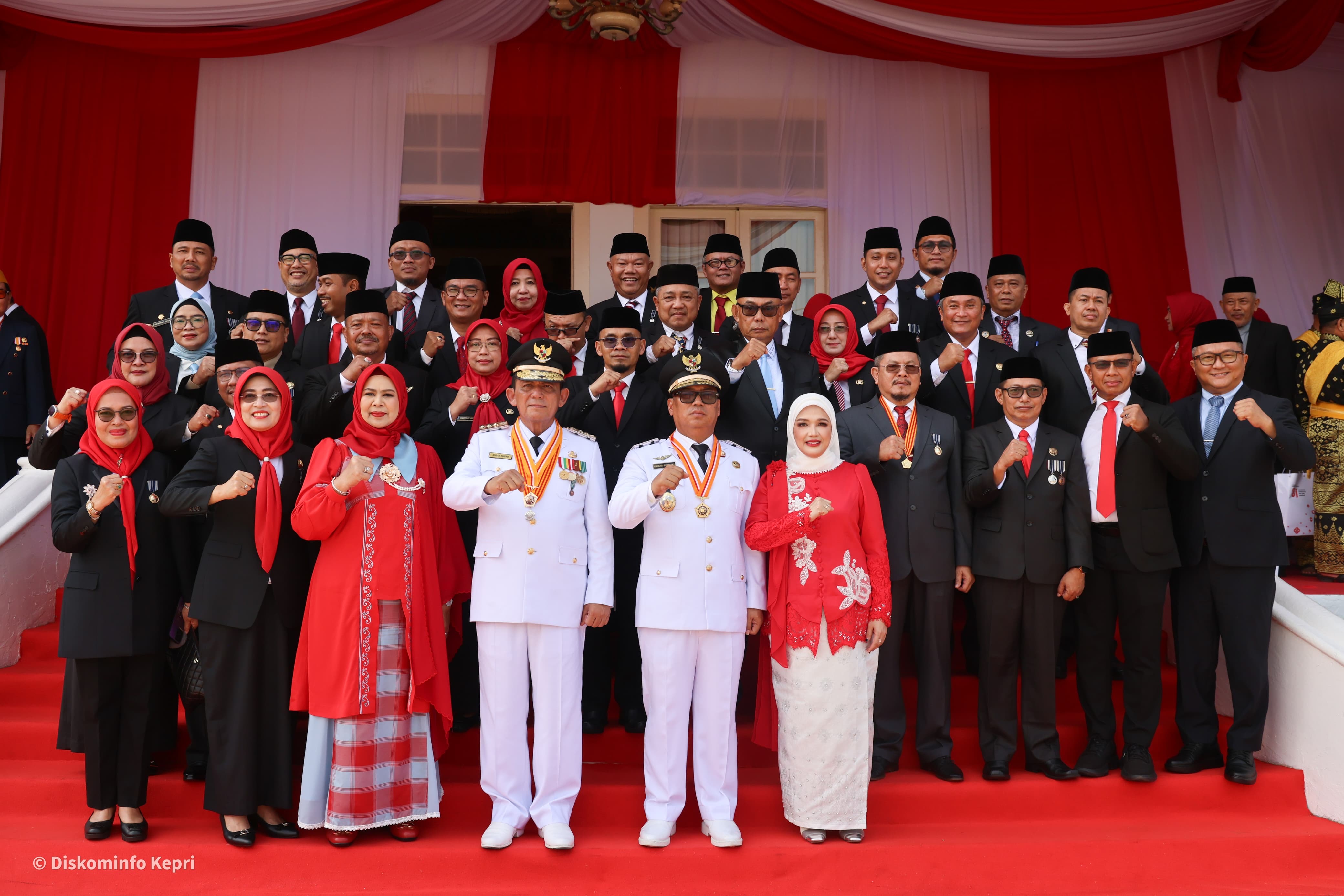 Pimpin Upacara HUT ke-81 RI di Kepri, Gubenur Ansar Tekankan Peran Kepri sebagai Perisai Kedaulatan Maritim Indonesia