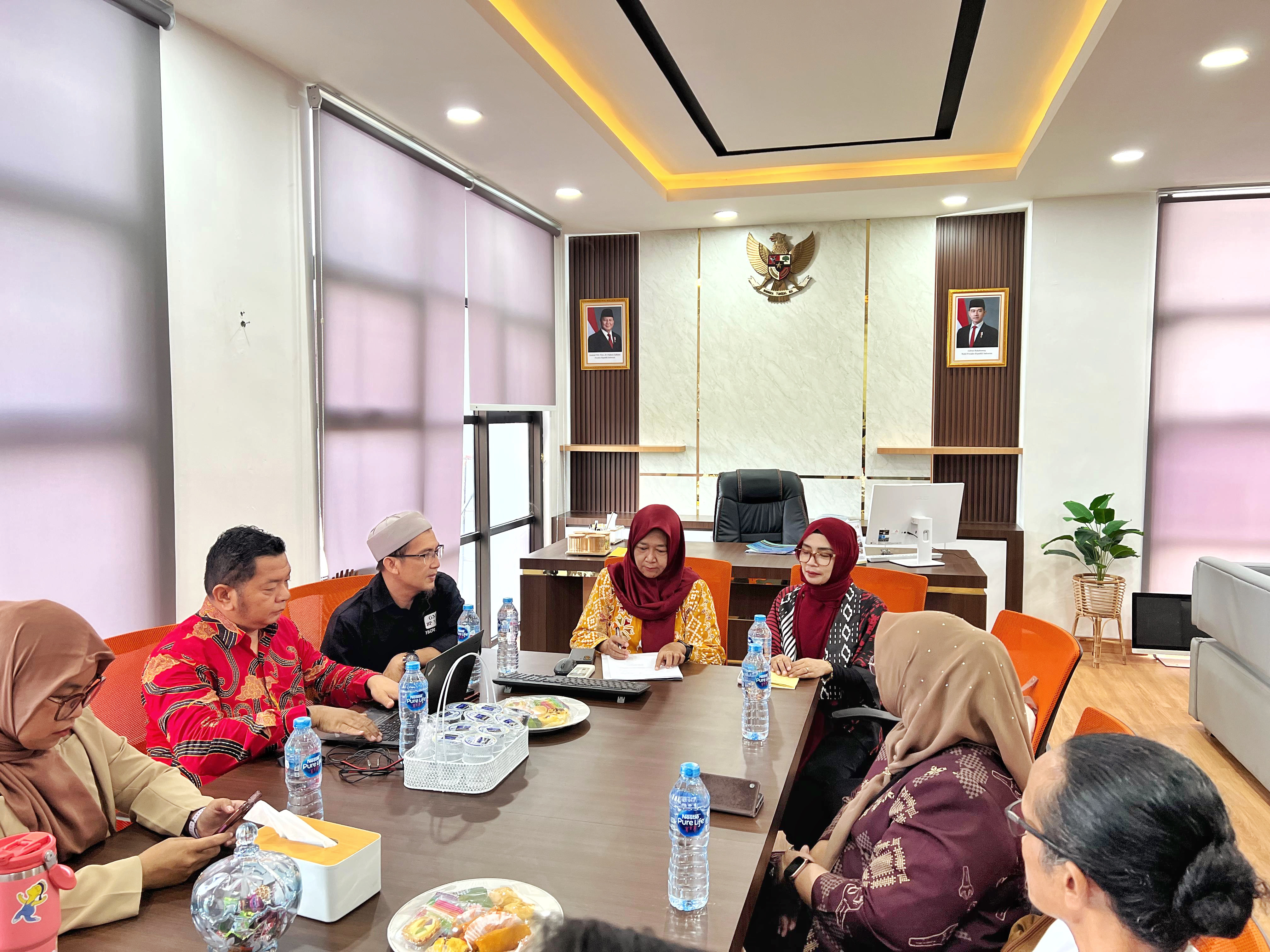 43 Karya Logo Adu Kreativitas, Tim Juri Pilih 5 Besar Sayembara Logo HUT ke-24 Kepri