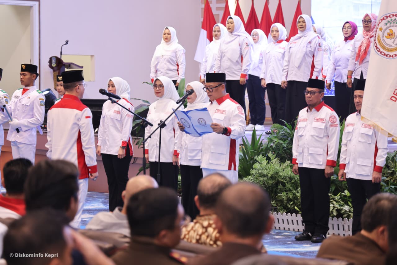 ABPEDNAS dan Srikandi Jaga Desa Dikukuhkan di Kepri, Gubernur Ansar Tekankan Peran Strategis Desa