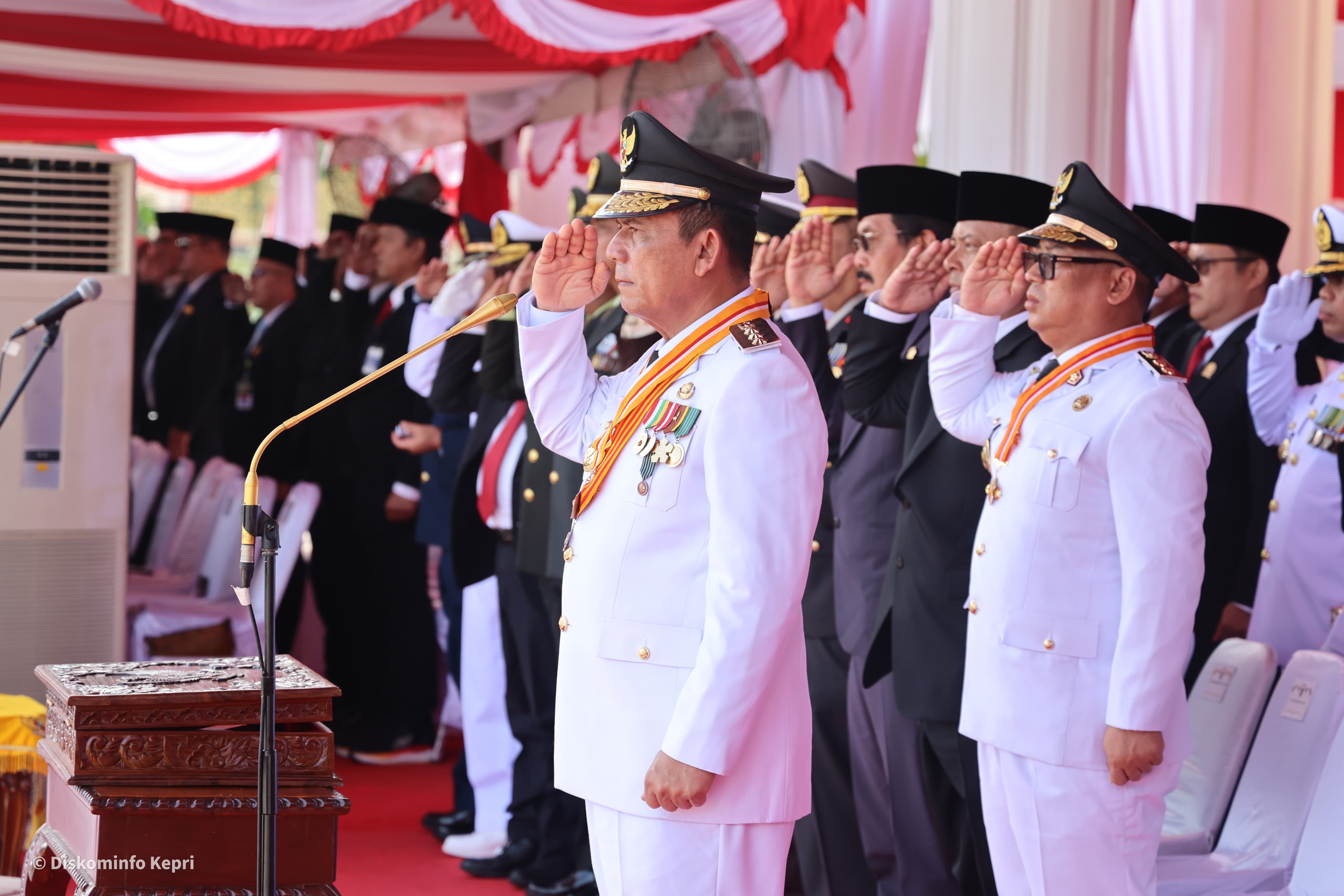 Pimpin Upacara HUT ke-81 RI di Kepri, Gubenur Ansar Tekankan Peran Kepri sebagai Perisai Kedaulatan Maritim Indonesia