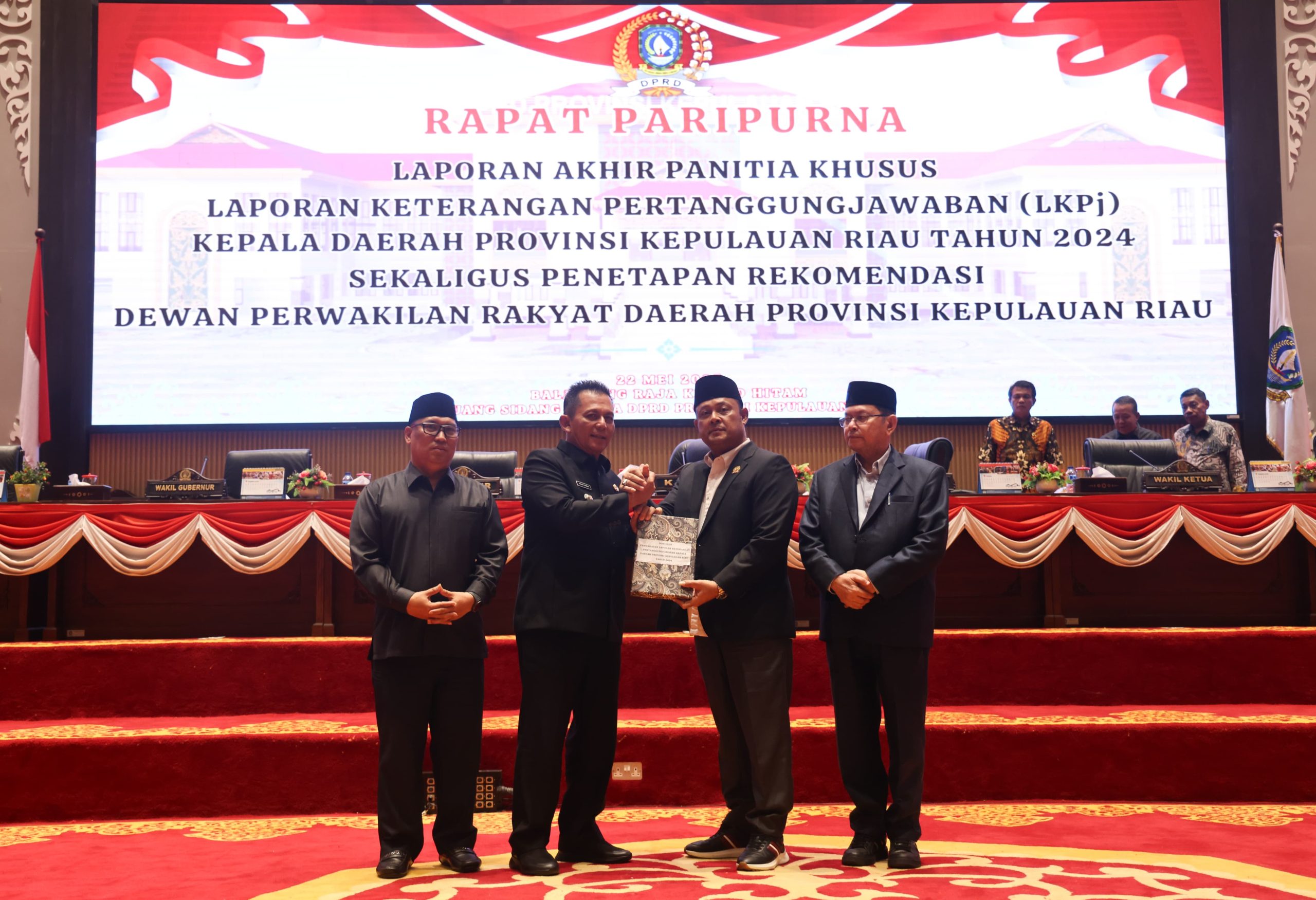 DPRD Provinsi Kepri Gelar Paripurna Penetapan Rekomendasi LKPj 2024