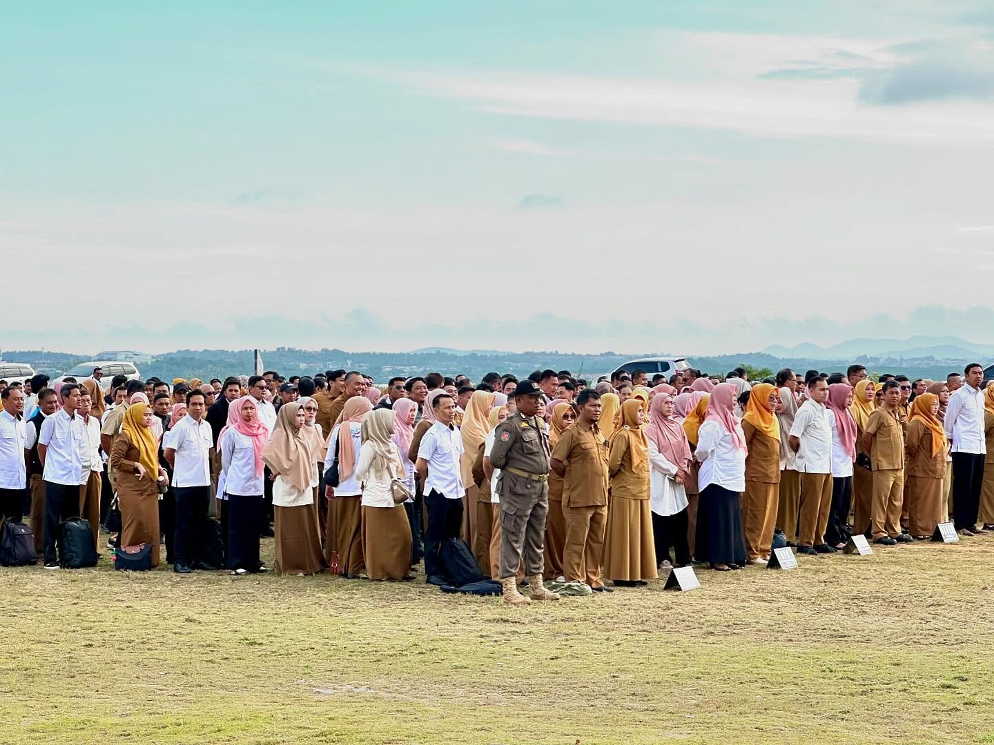 Apel Pagi Bersama Seluruh Pegawai di Lingkungan Pemerintah Provinsi Kepulauan Riau
