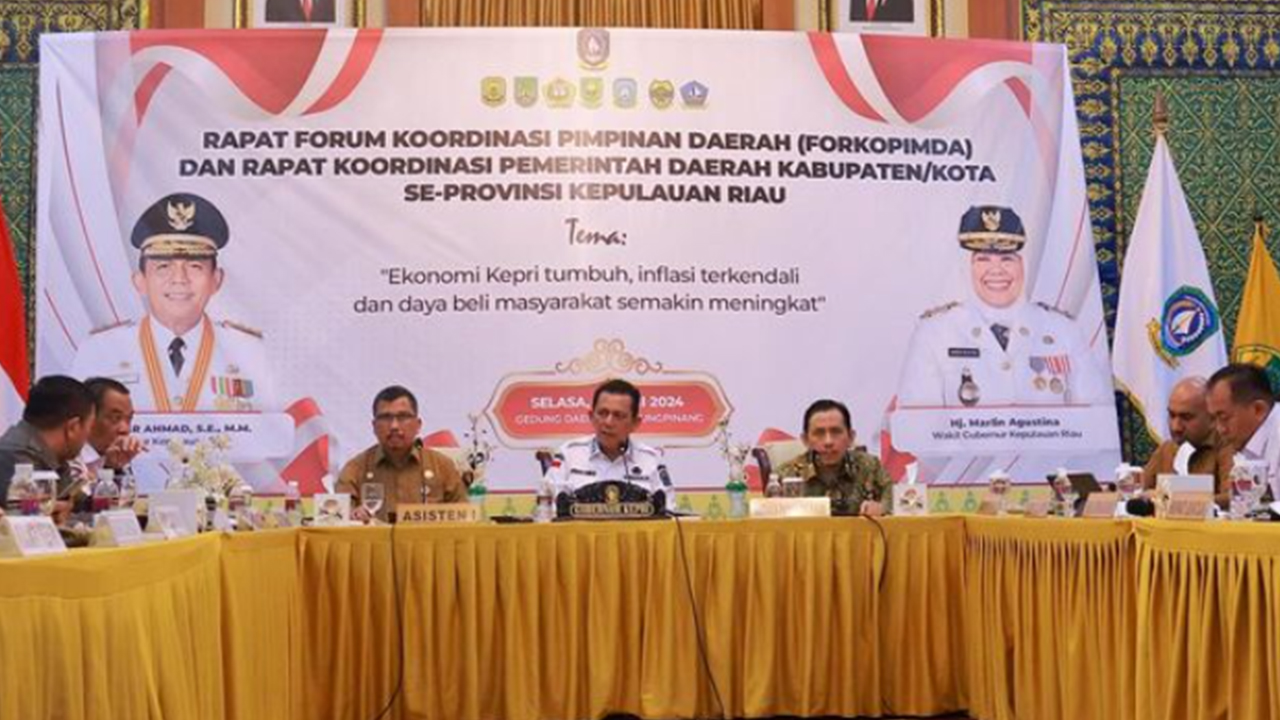 Kepala Bakesbangpol Provinsi Kepulauan Riau Menghadiri FORKOPIMDA Bersama Pemerintah Daerah Kabupaten/Kota Se-Provinsi Kepulauan Riau