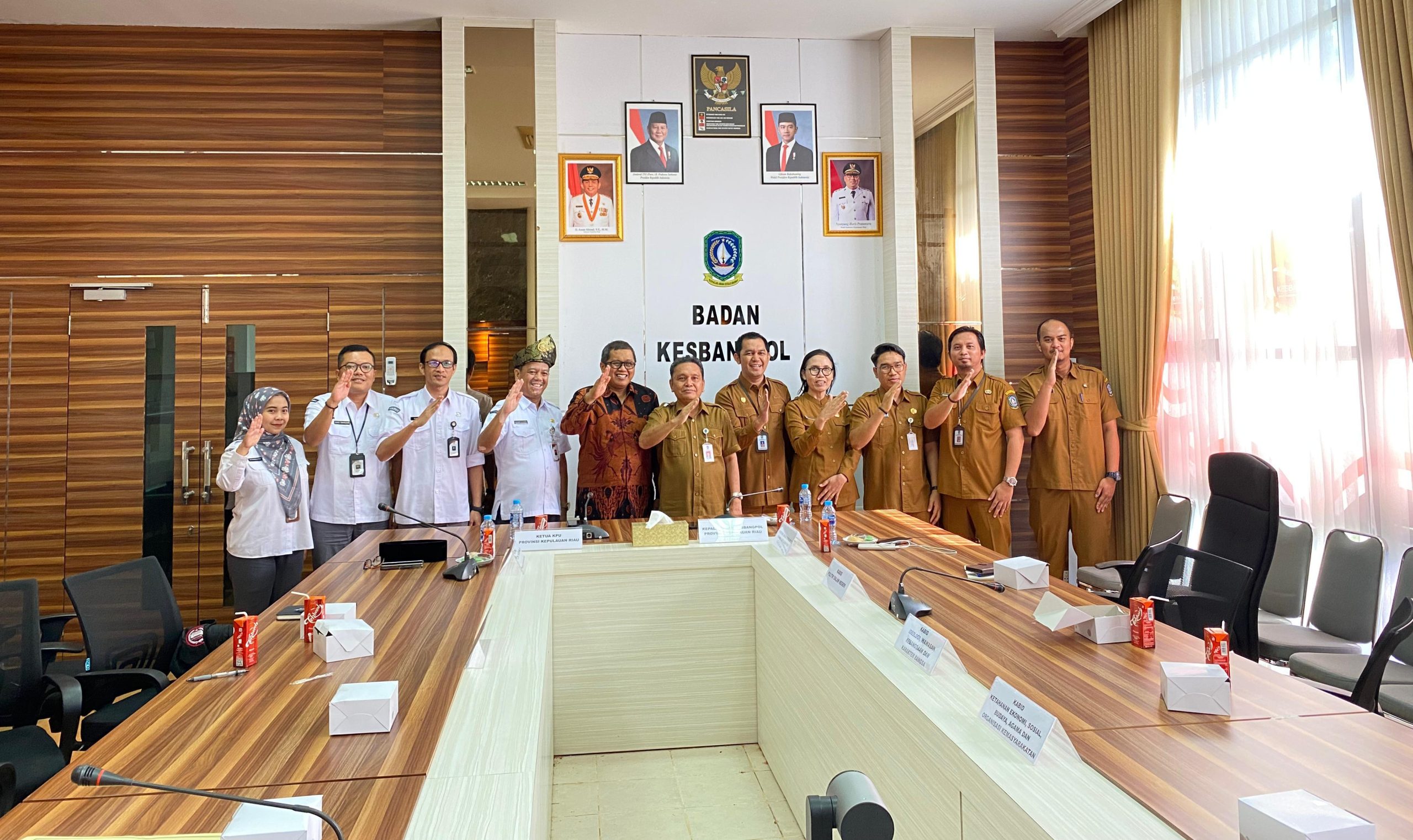 Sinergi Badan Kesbangpol Kepri dan KPU Provinsi Kepri
