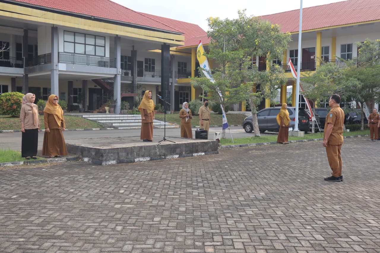 Apel Senin Disdik Kepri Tekankan Disiplin, Evaluasi Kehadiran dan Penguatan e-Kinerja