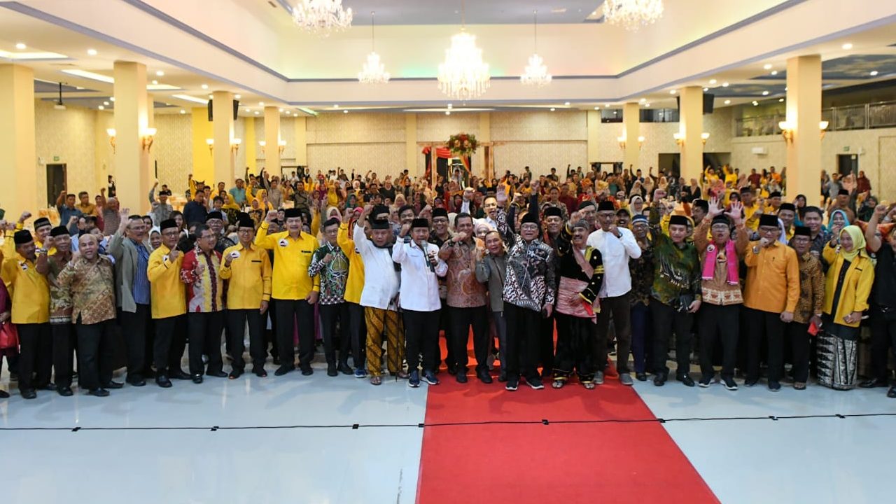 Kepala Badan Kesbangpol Kepri Hadiri Pengukuhan Gebu Minang Di Tanjungpinang, Prov. Kepri
