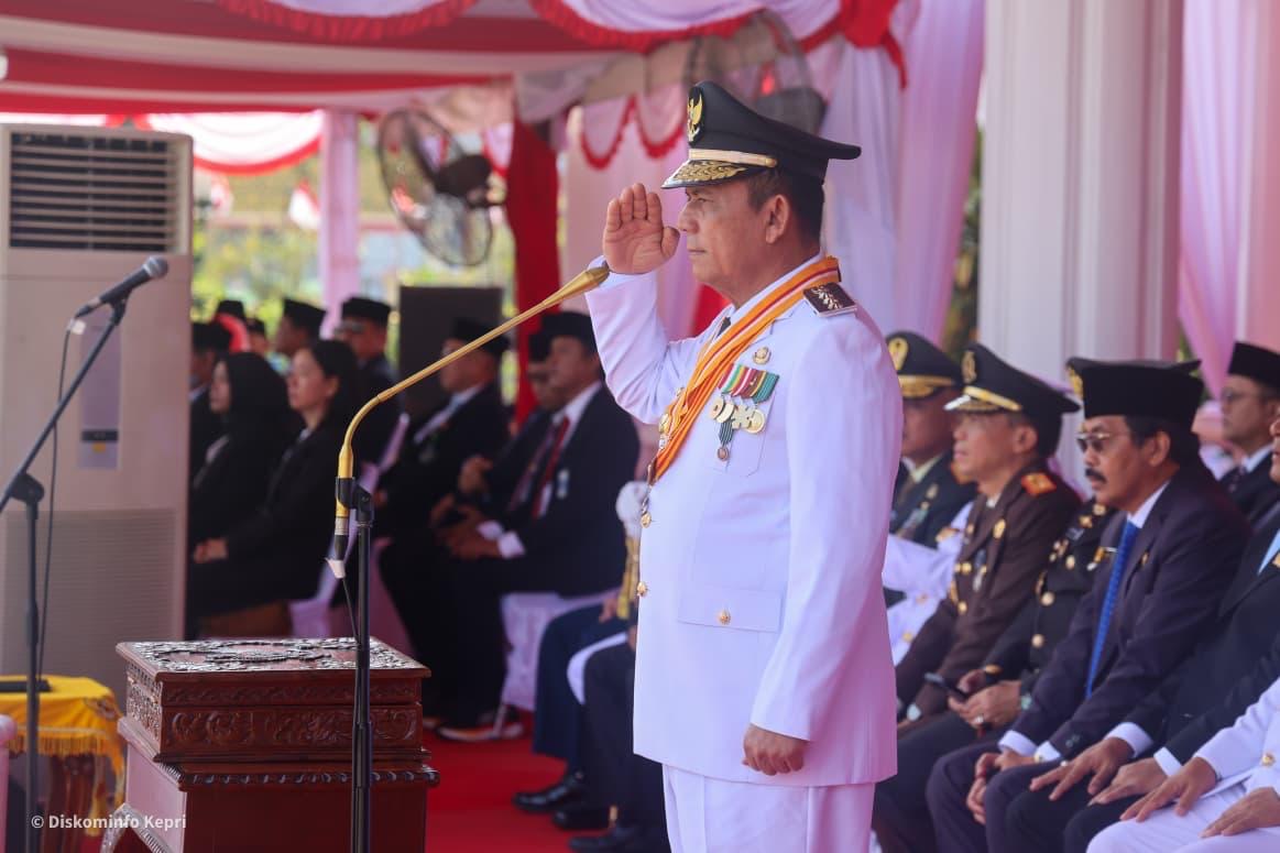 Pimpin Upacara HUT ke-81 RI di Kepri, Gubenur Ansar Tekankan Peran Kepri sebagai Perisai Kedaulatan Maritim Indonesia