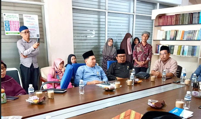 Badan Kesbangpol Provinsi Kepri bersama Tim PAKEM Provinsi Kepri Laksanakan Monitoring Aliran Keagamaan