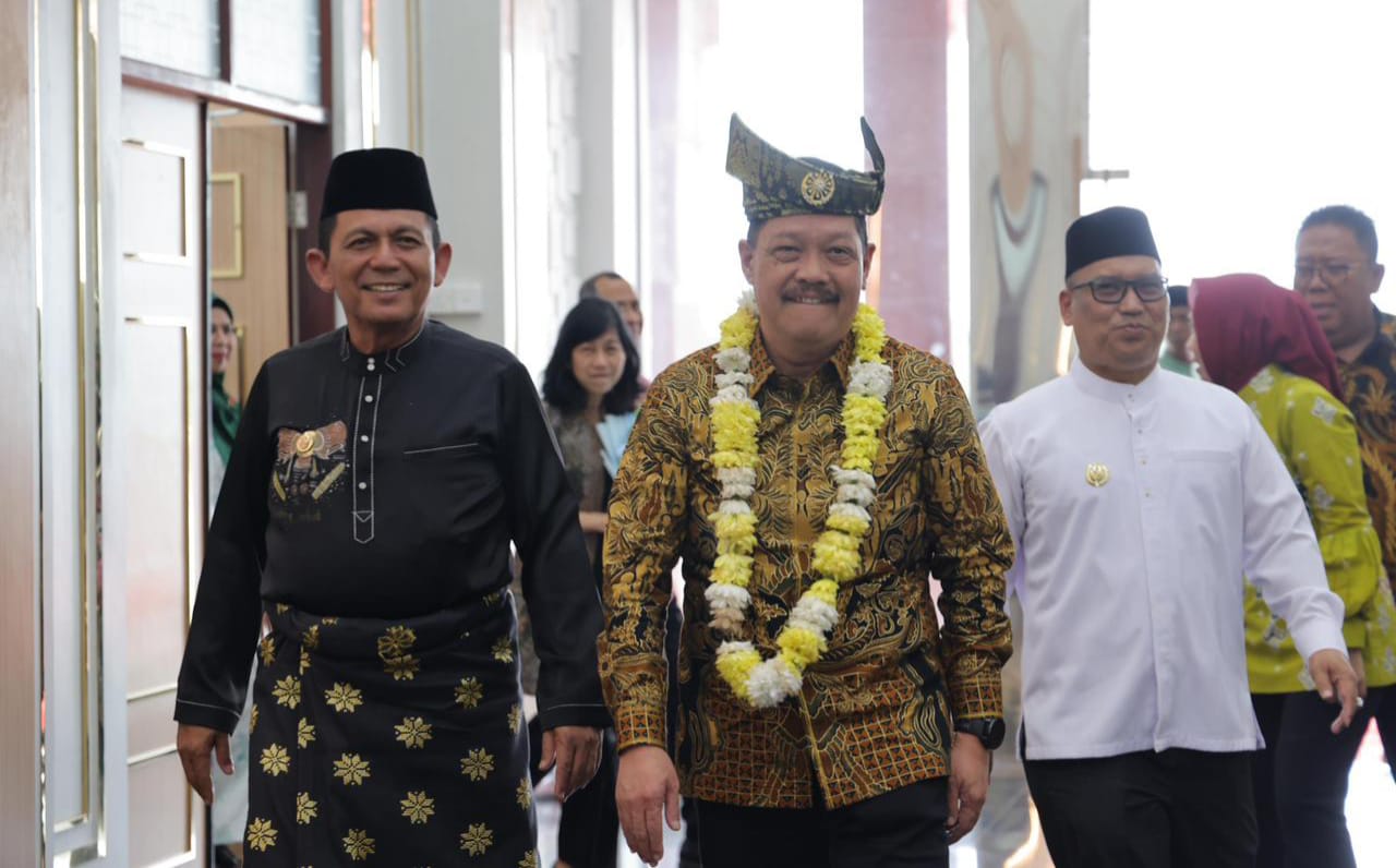 Gubernur dan Wakil Gubernur Kepri Sambut Kajati Kepri yang Baru, Jehezkiel Devy Sudarso