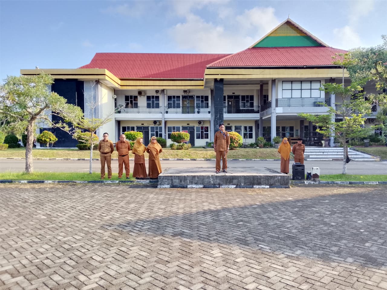 Bangun Semangat Kerja dan Integritas, Disdik Kepri Gelar Apel Senin Pagi
