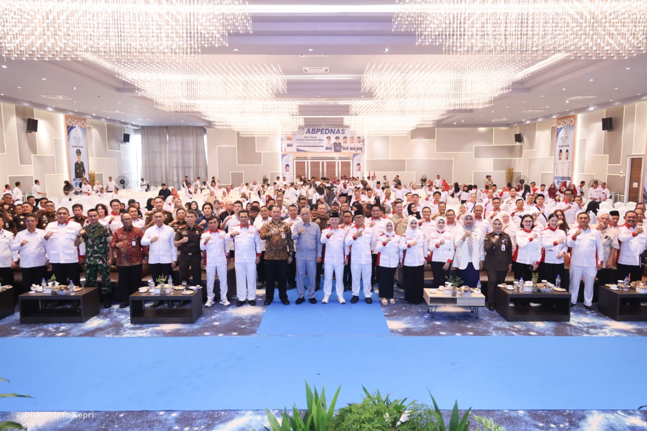 ABPEDNAS dan Srikandi Jaga Desa Dikukuhkan di Kepri, Gubernur Ansar Tekankan Peran Strategis Desa
